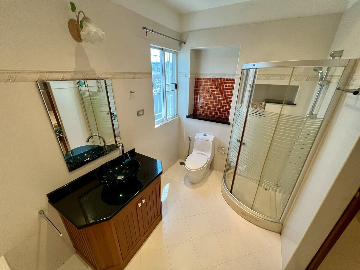 Luxury 7-Bed, 5-Bath Villa on 600 sqm Land in Prime Jomtien — photo 14