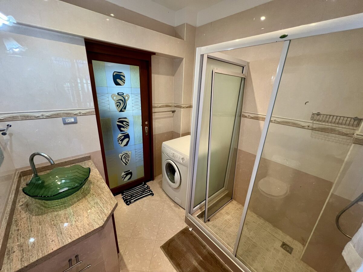 Luxury 7-Bed, 5-Bath Villa on 600 sqm Land in Prime Jomtien — photo 15