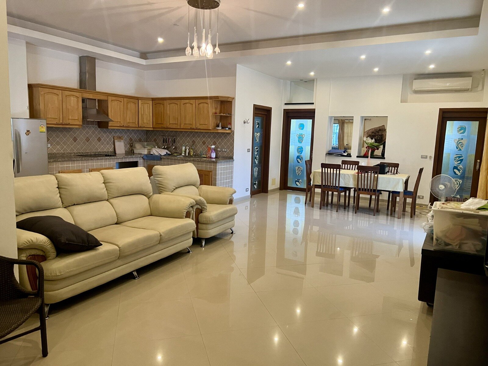 Luxury 7-Bed, 5-Bath Villa on 600 sqm Land in Prime Jomtien — photo 4